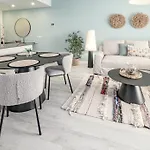 Le2E- Modern New-Build Flat Near The Beach
