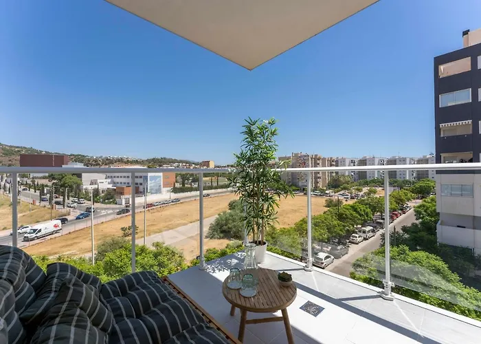 Apartamento De Lujo De Dos Dormitorios