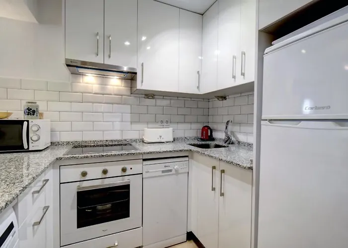 Lovely Apartment In Puerto Paraiso