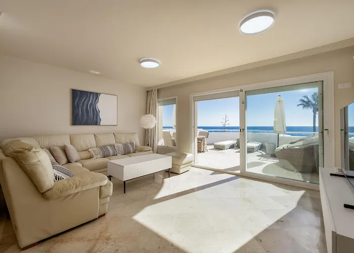 Beach Apartment Sinfonia - 2Br, Pool