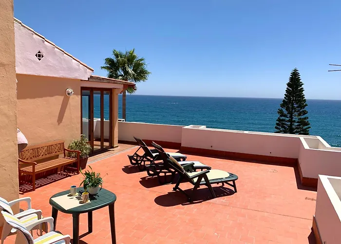 Exclusivo ático en primera linea de playa ideal para teletrabajar