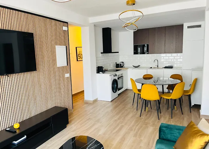 Modern Appartment Estepona Center