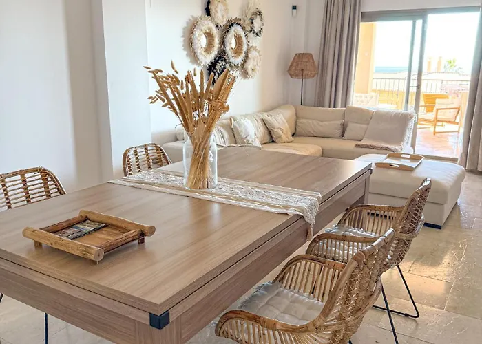 Sea And Mountain View Apartment With 4 Pools