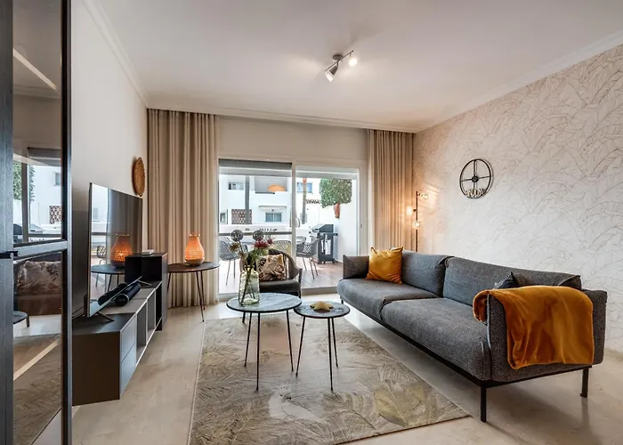 Spacious Apartement With Large Terraces Lunymar Golf, Estepona