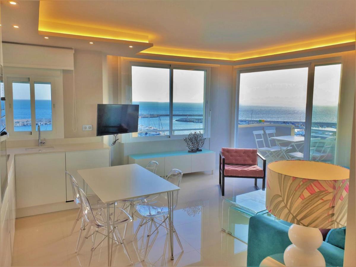 Fabulous In Front Of Sea & Marina With Incredible Views * Estepona