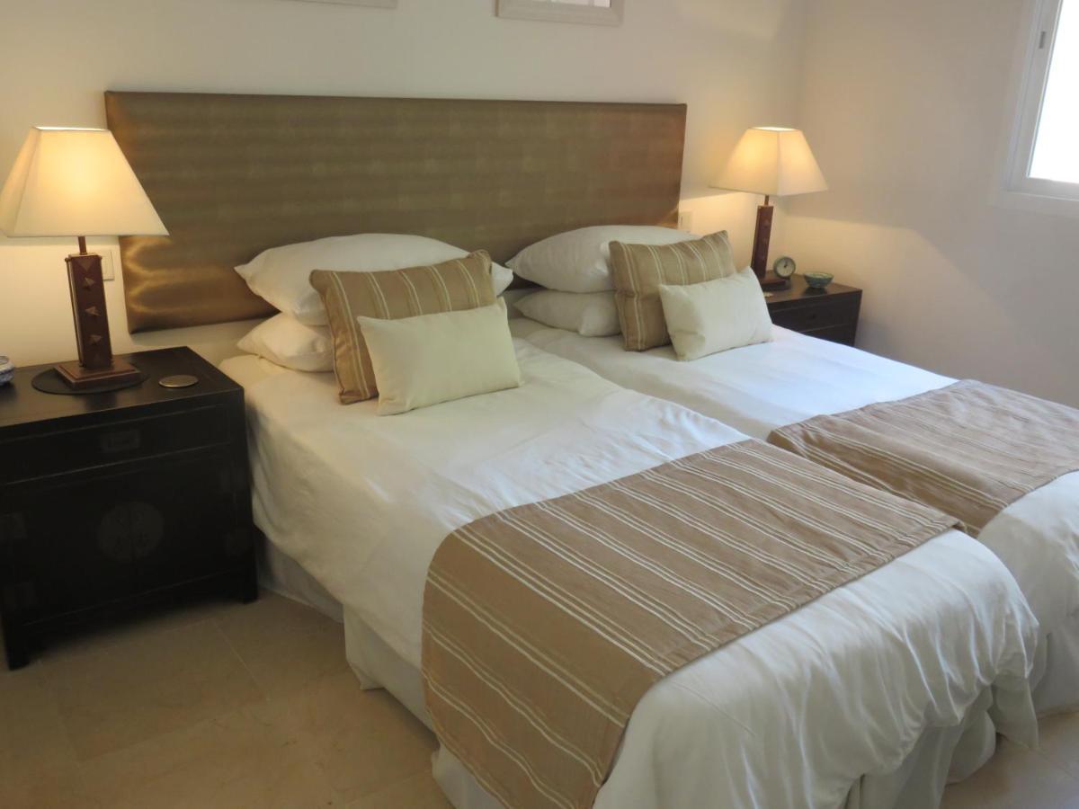 Beachside Apartment Estepona