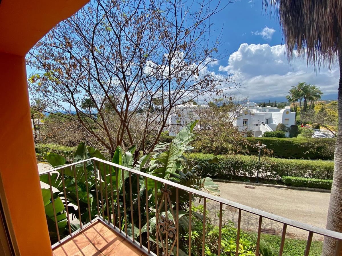 Style 2 Bedroom In The New Golden Mile Free Wifi & Parking