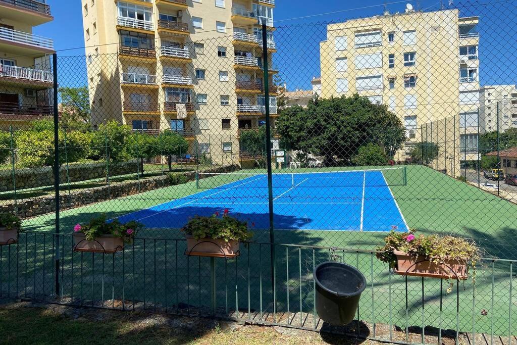 Apartamento Tres Bel Avec Piscine Et Tennis Entre Amis Ou En Famille Estepona