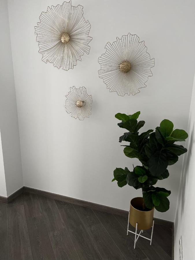 New Gardens *