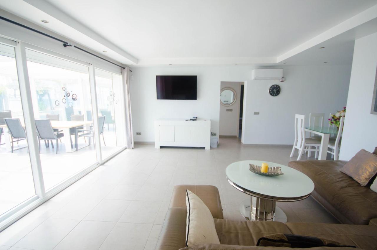 De La Popa Pousada Estepona