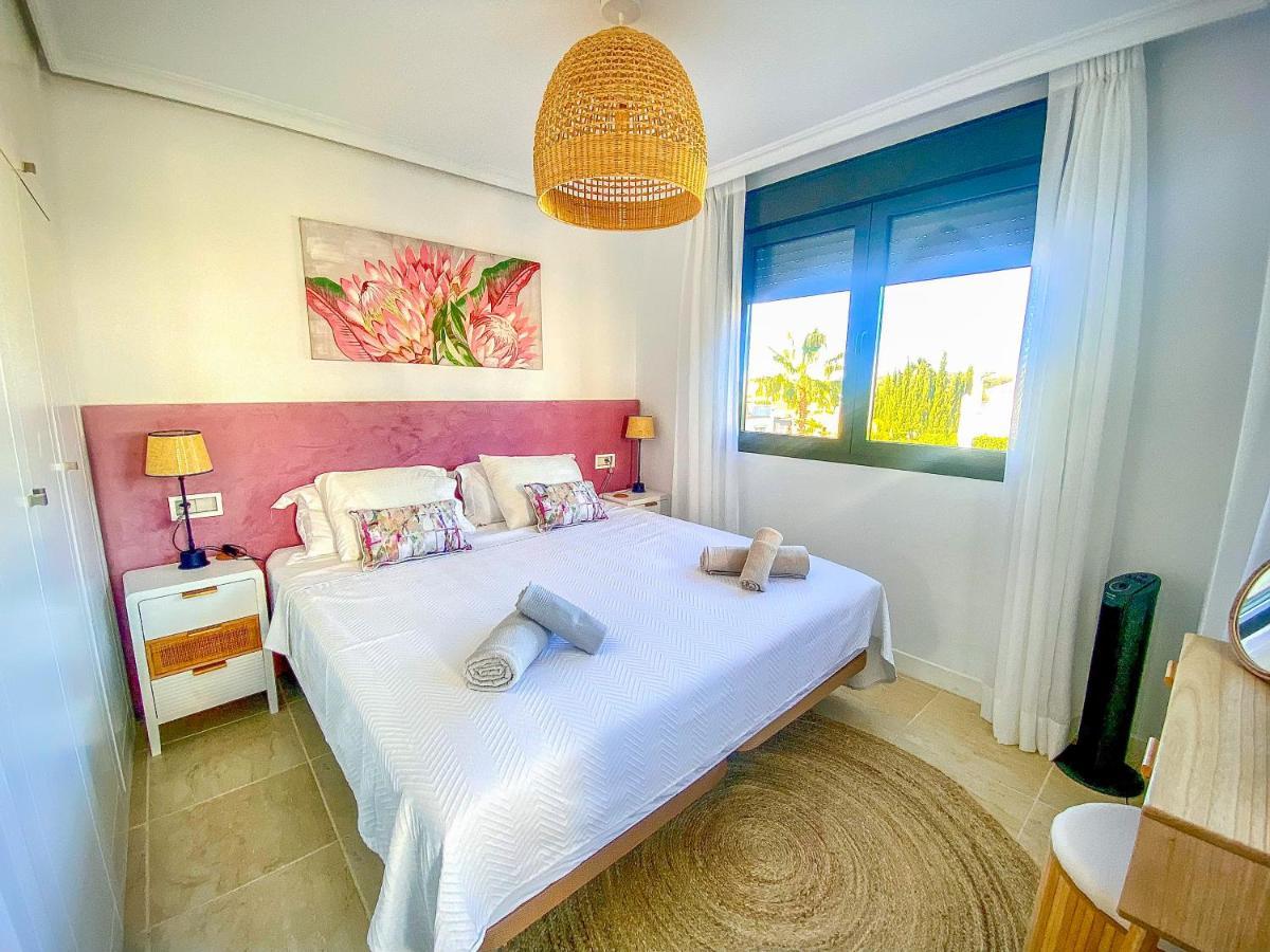 Sunset Golf Apartment