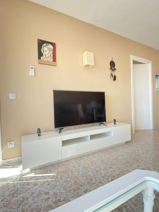Lovely 1 Bedroom With Sea Views And Pool * Estepona