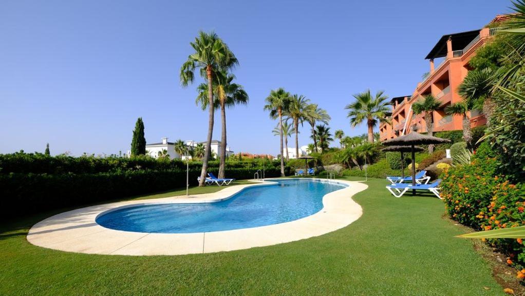 Flamingos Luxurious-royal Flamingos Apartment *
