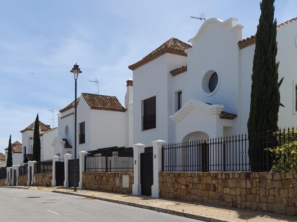 Villa Sanders Azata Golf Villas *
