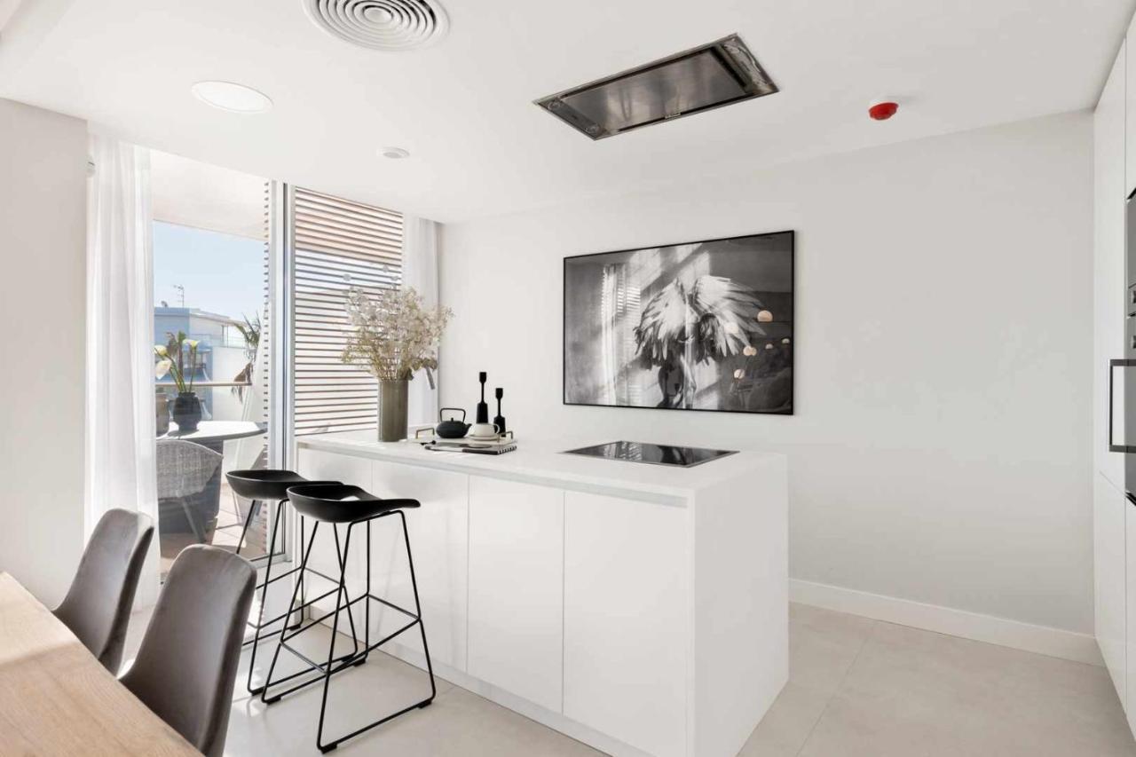 Theedgebythesea Rhino Apartment