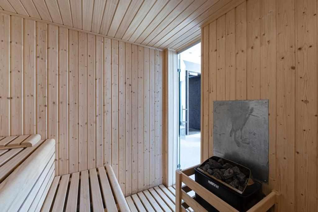 Theedgebythesea Rhino Apartment