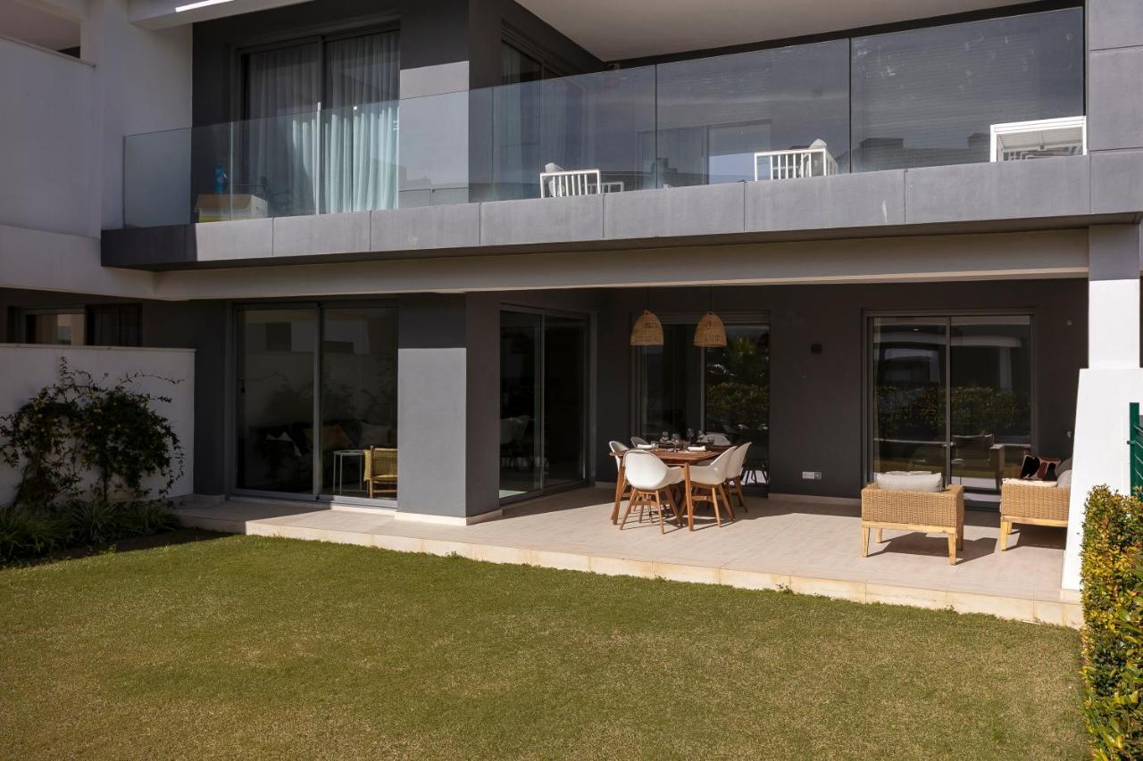 Modern & Brilliant 2 Bedroom Vanian Gardens Rdr283 * Estepona