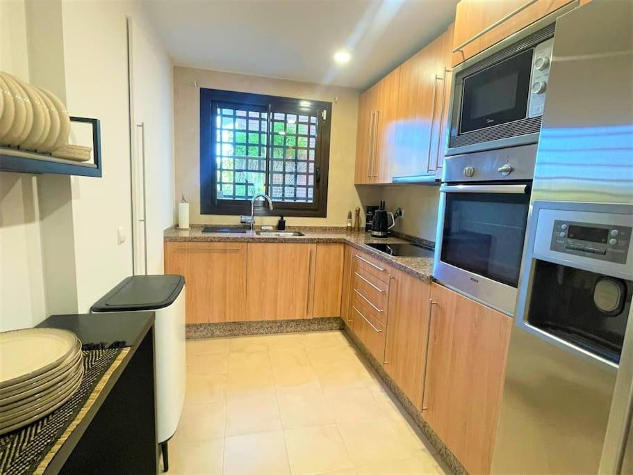 Apartment Breathtaking Apartment, Paradise Palm View Marbella Estepona