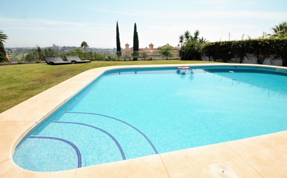 Marbella Sea View 10 Bedrooms Villa *
