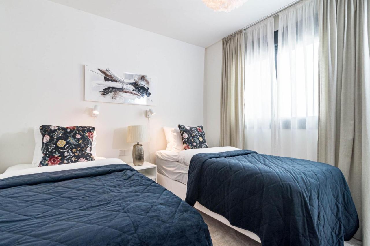 Inf26h- Comfortable And Spacious *
