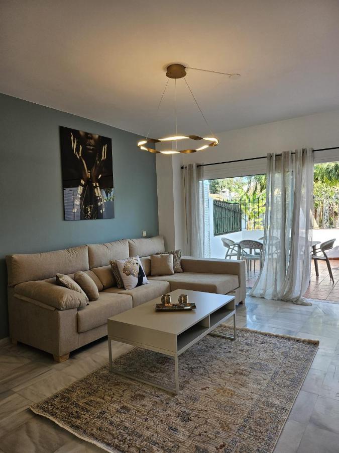 Belen 3 Estepona