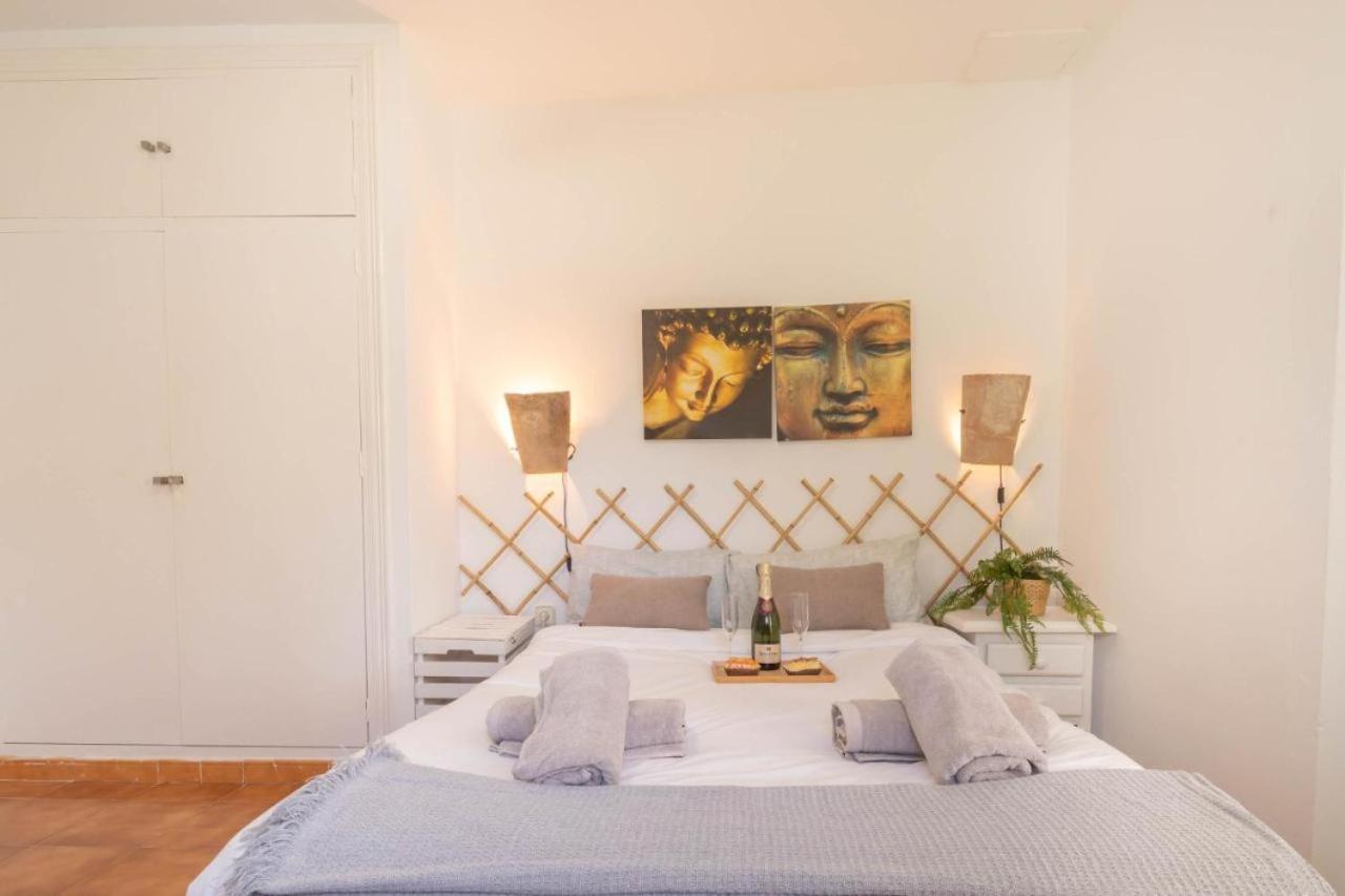 Flores Apartment *