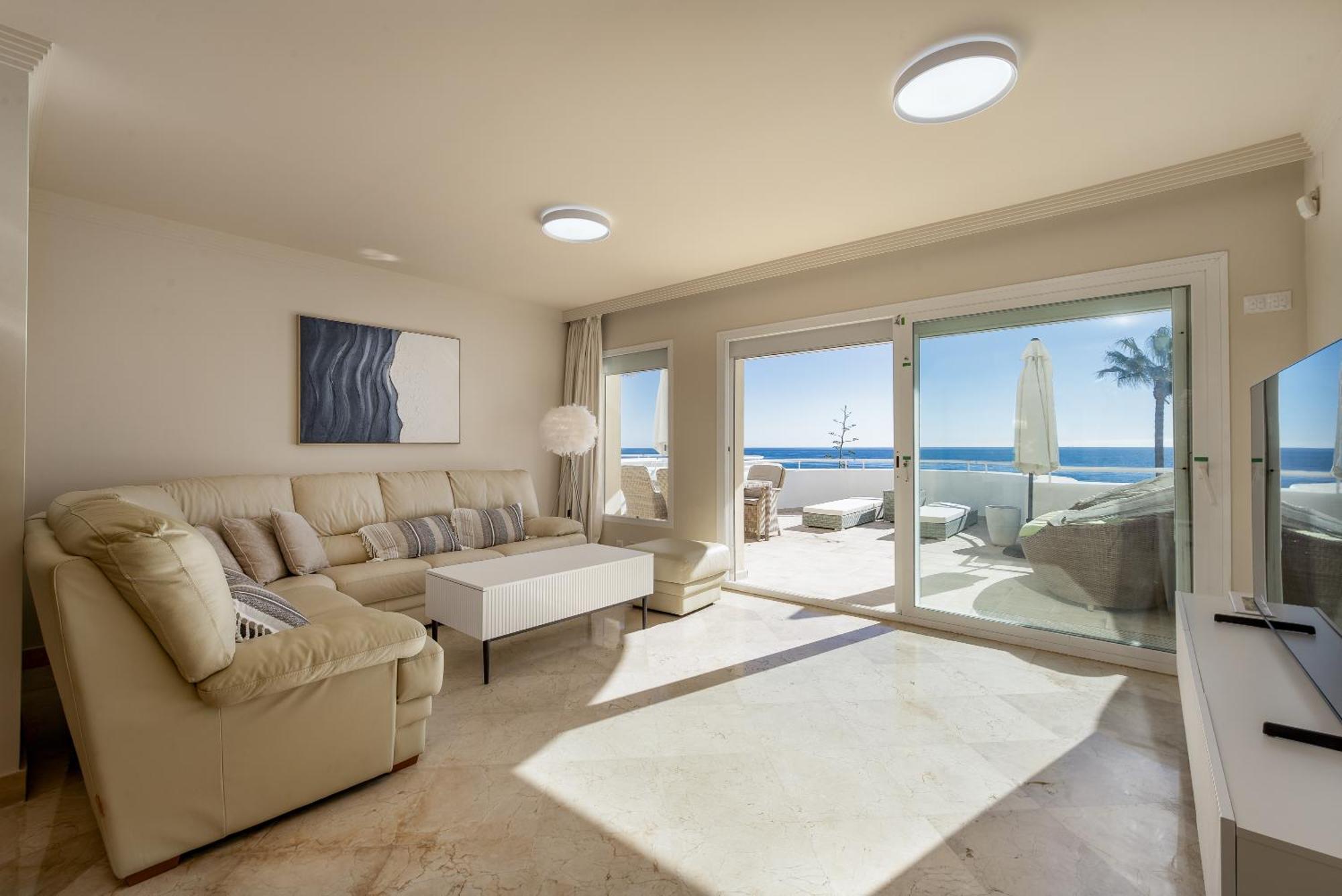 Sinfonia - 2br, Pool * Estepona