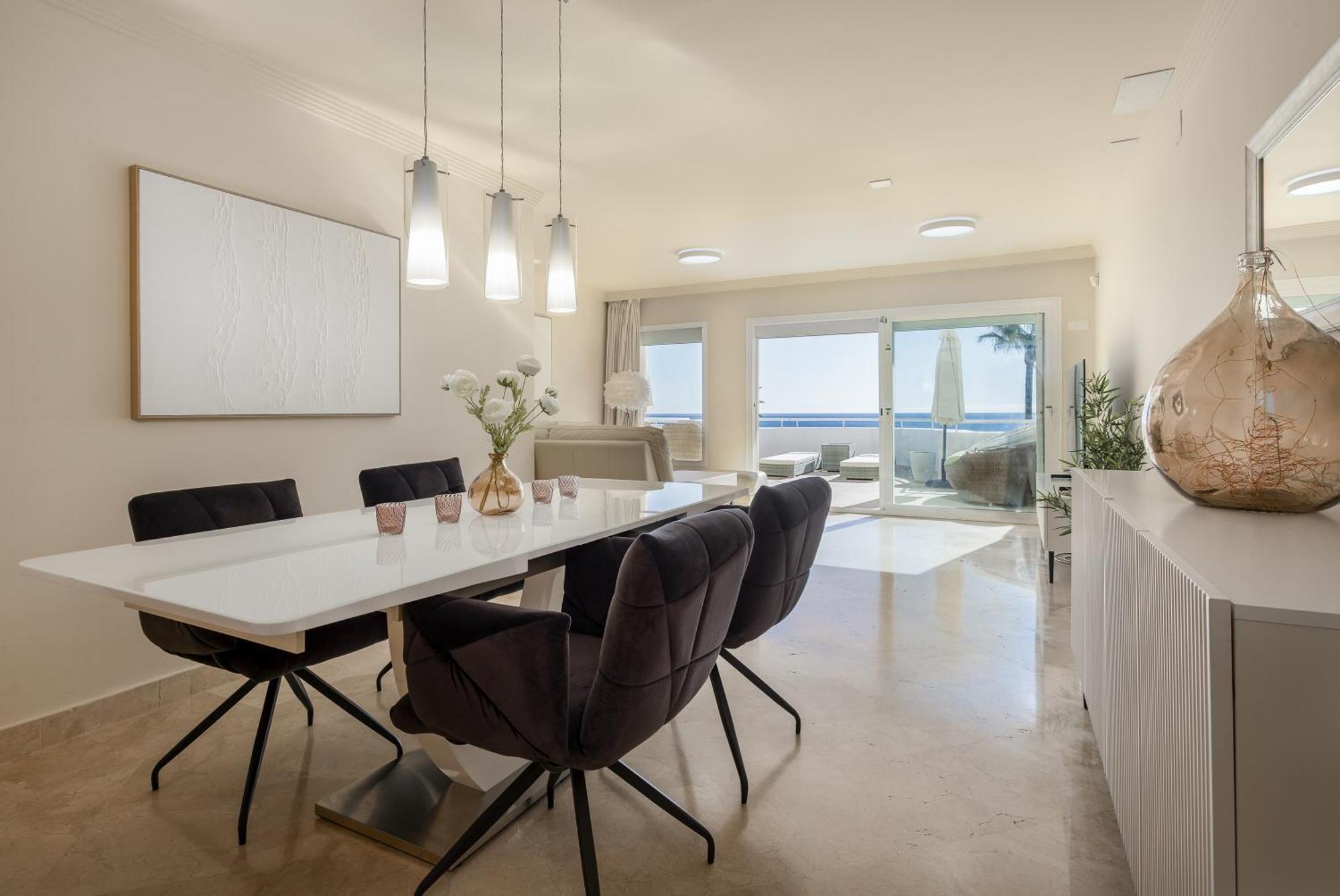 Sinfonia - 2br, Pool Estepona