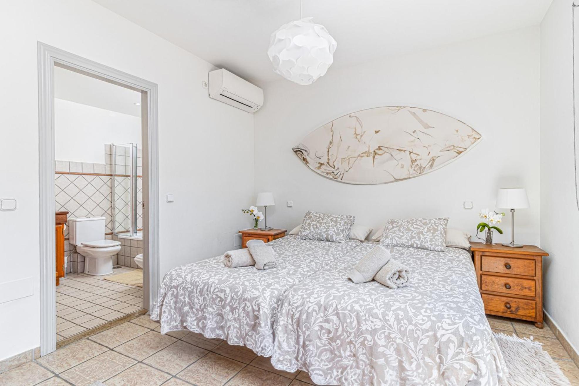 Holiday home Spacious Beachfront Town House In With Fully Equipped Kitchen, Pools, Garden, Sea View