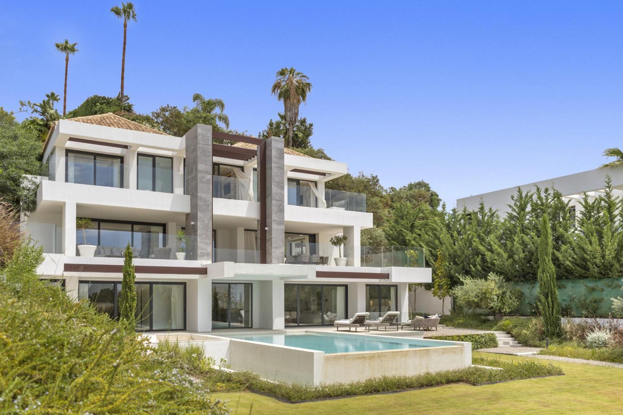 Alejandra - Benahavis Villa