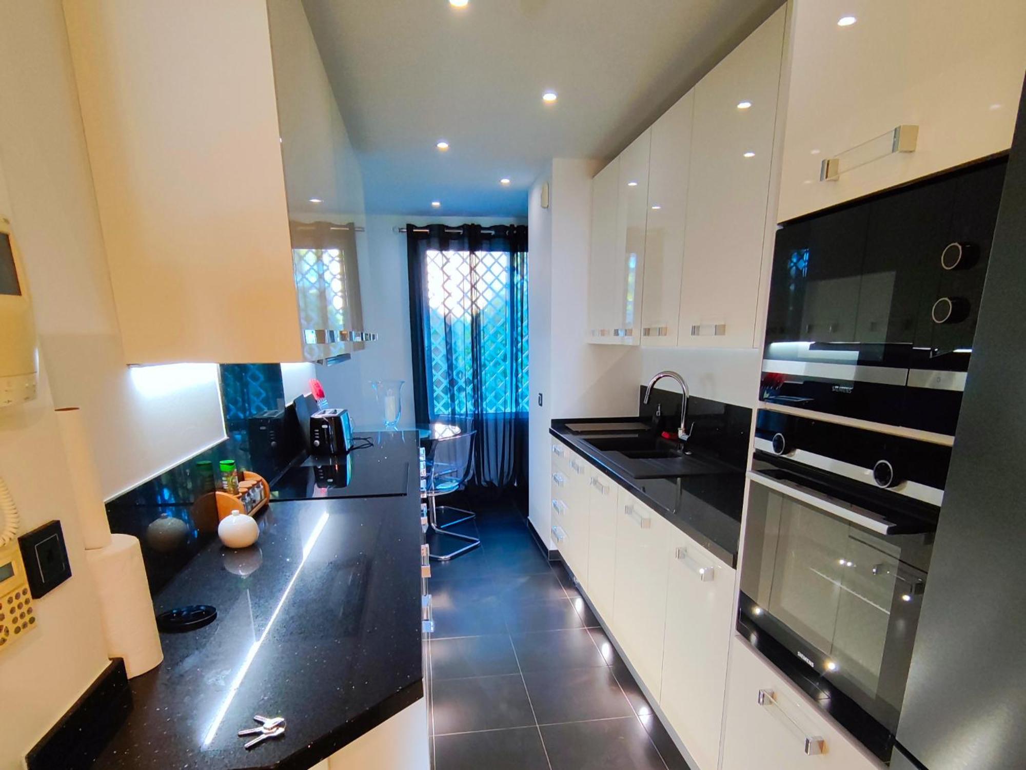 Apartment Luxury Frontline Ehhouse *