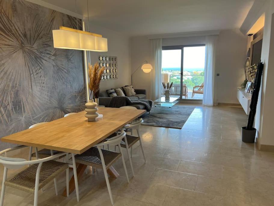 Apartment Precioso Con Vistas Estepona