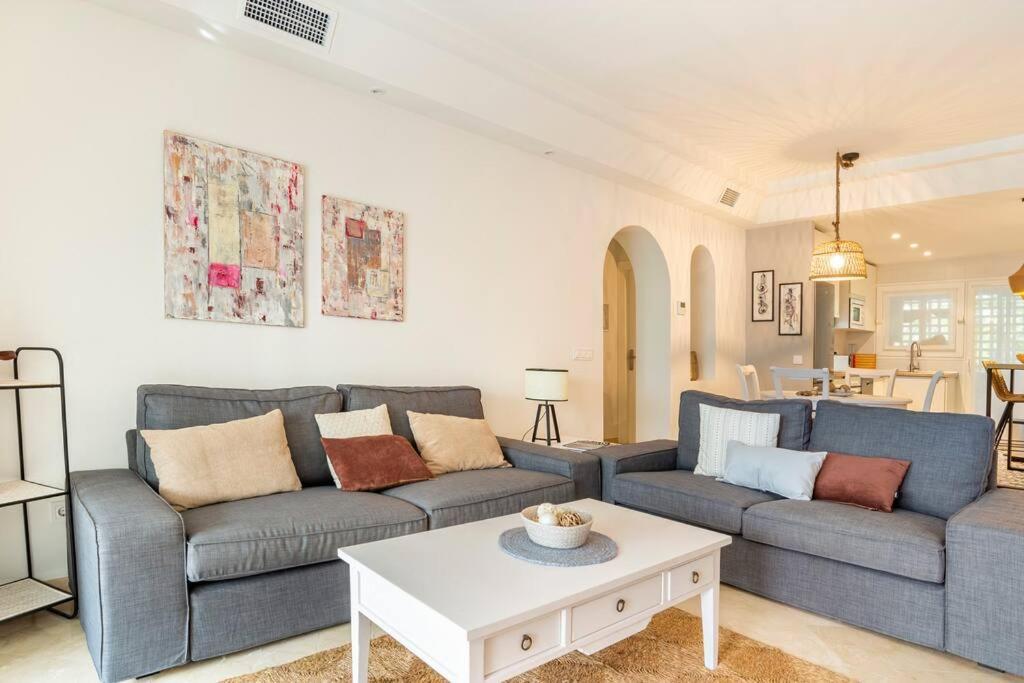Precioso Bajo Recien Reformado Primera Linea Playa Appartement