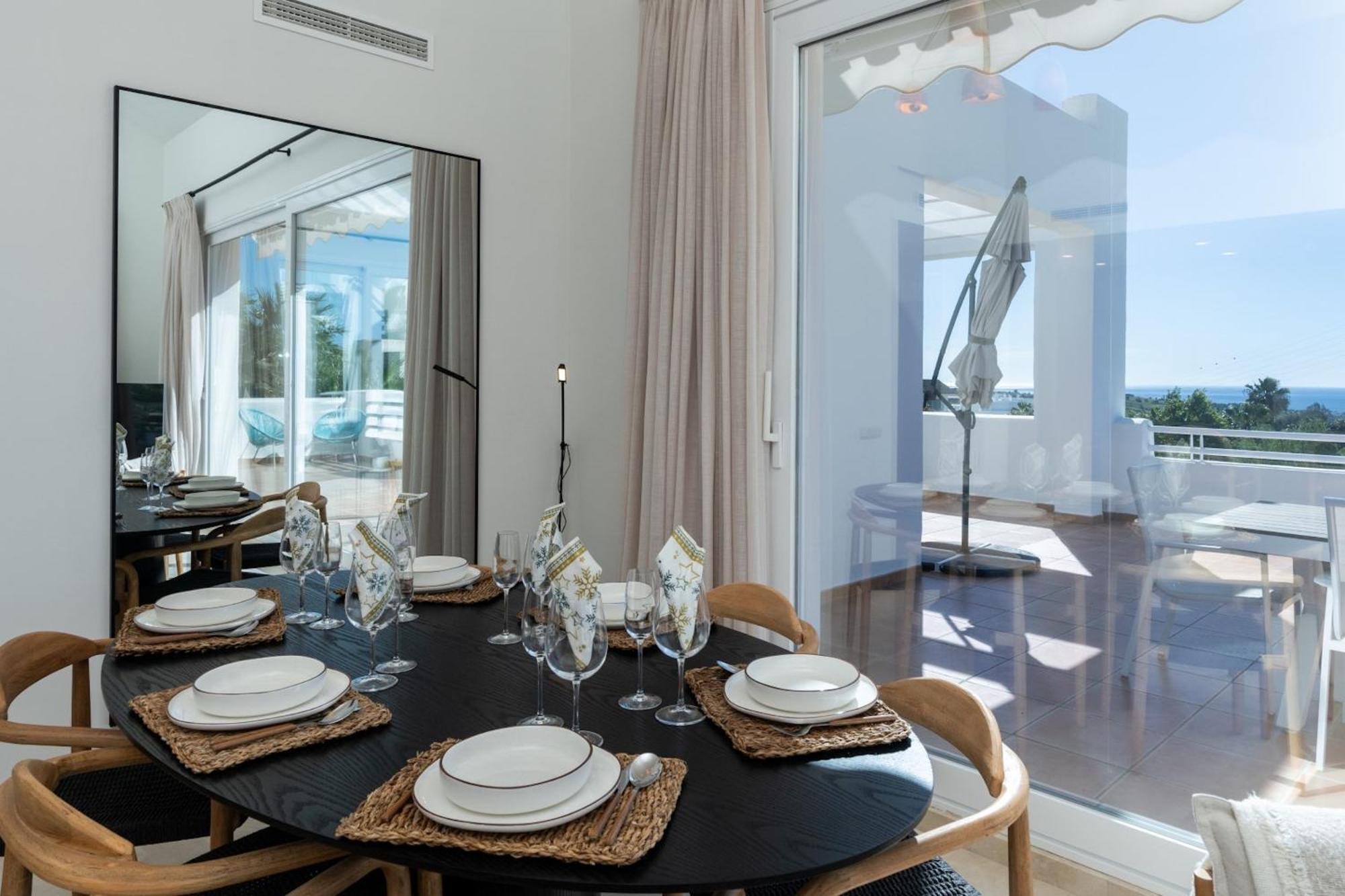 Al-321 Penthouse 3 Bedrooms Alcazaba Lagoon