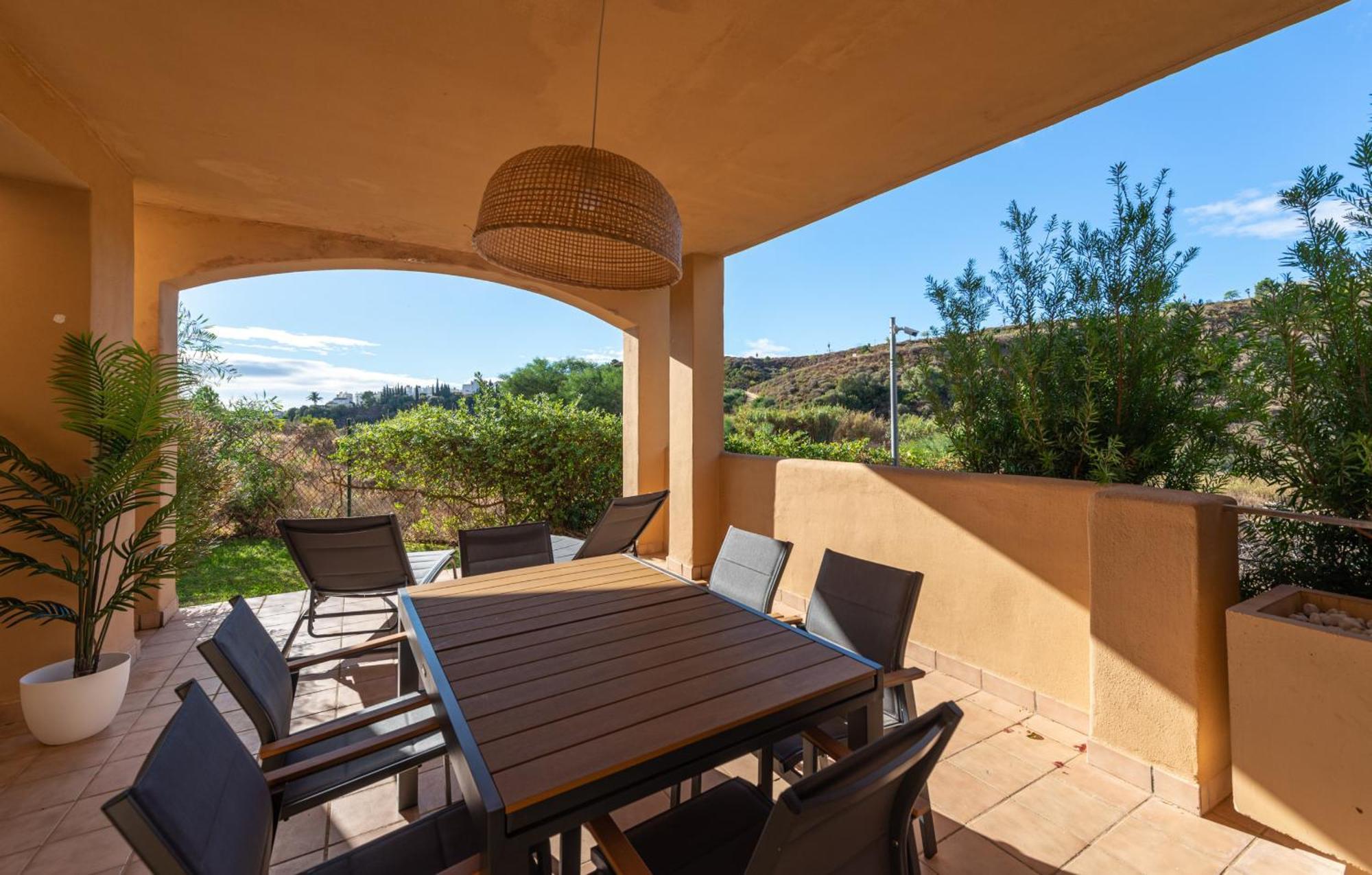 La Resina 2407 Golf & Apartment