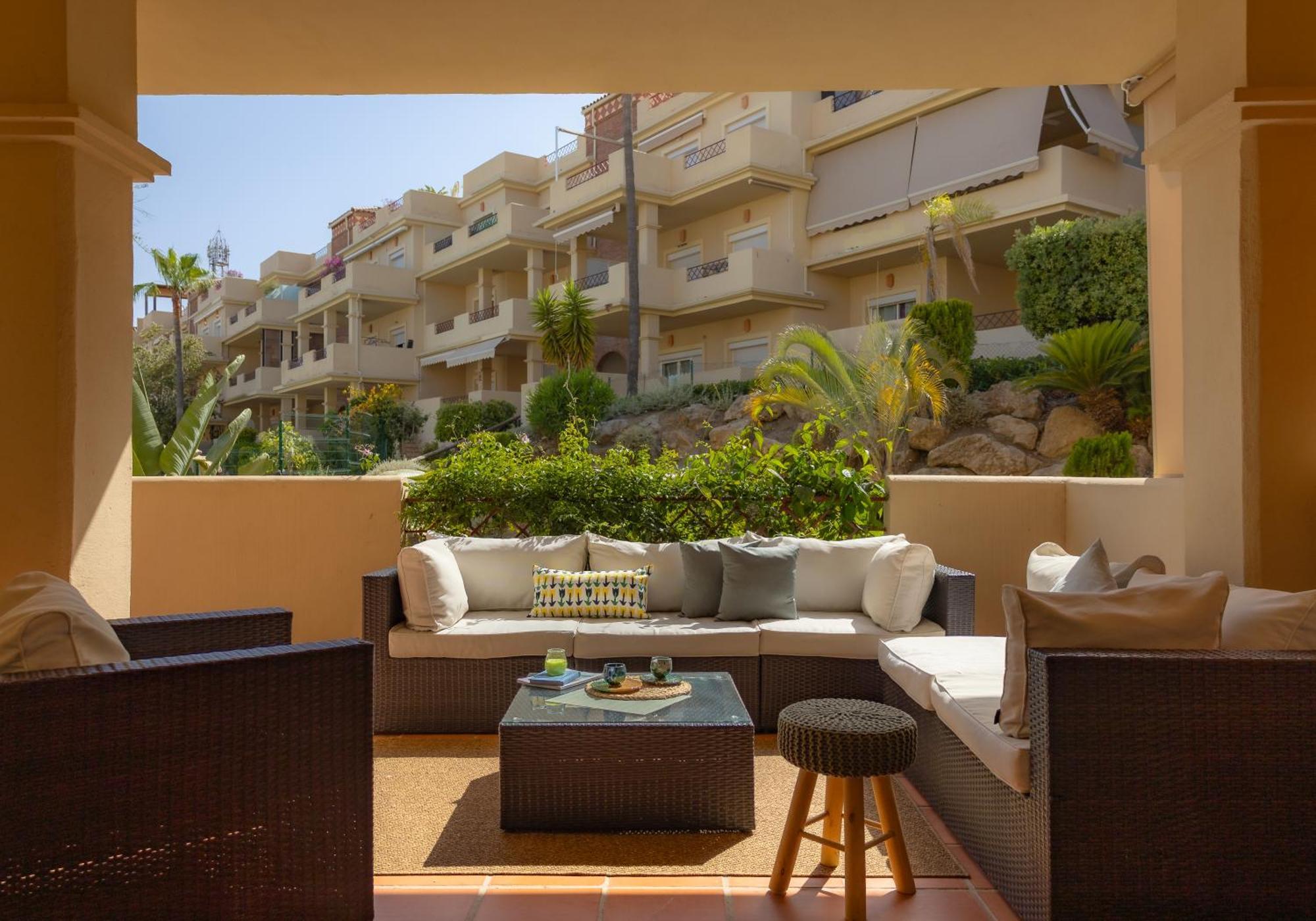 Luxury 2-br By & Golf - Toscana Hills Marbella *