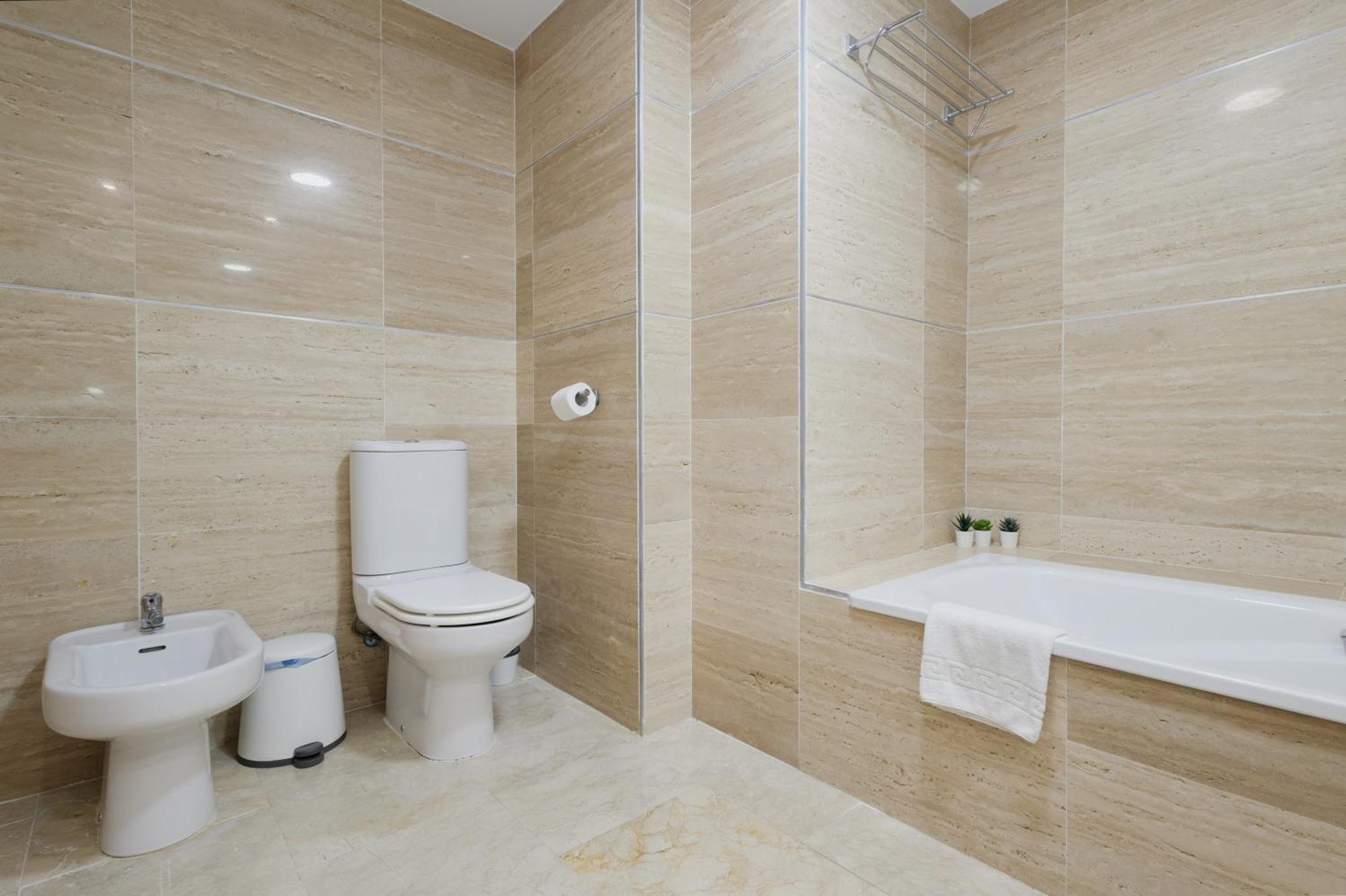 Modern And Luxurious With Sea Views In Benahavis Appartement Estepona