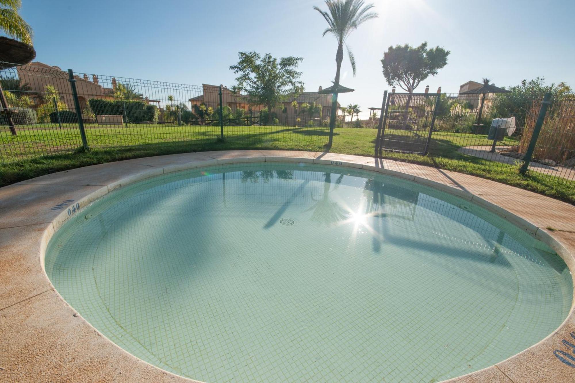 Appartement Modern And Luxurious With Sea Views In Benahavis Estepona