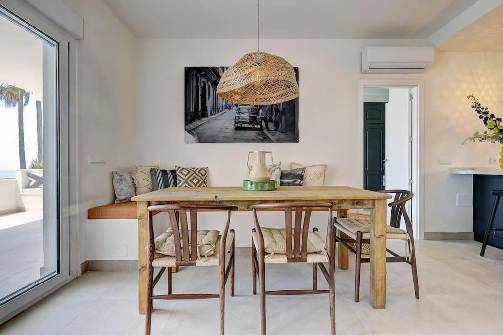 Renovated Douro - Balcony Right At The Sea * Estepona
