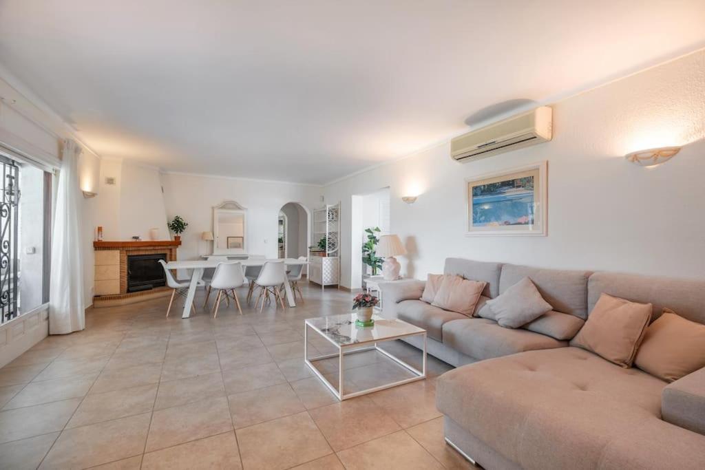 Ferienhaus Andalusian By The Beach!