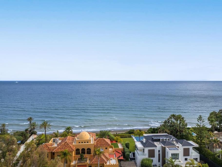 Andalusian By The Beach! Ferienhaus Estepona