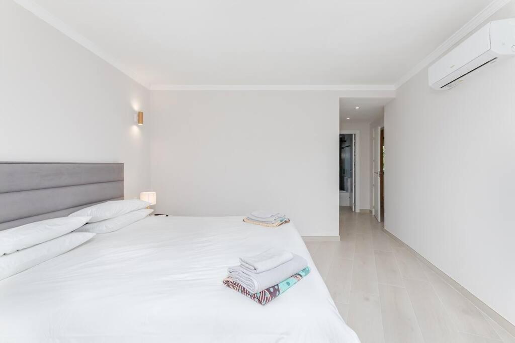 Apartment Amazing 4 Bed Beachfront Dominion Rdr358 *