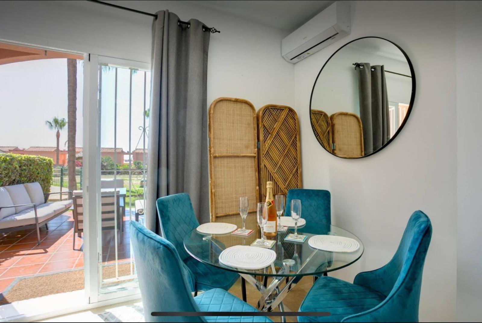 No1 - Beachfront Estepona, Close To Port, 2 Bedroom, 2 Bathroom, Sleeps 5