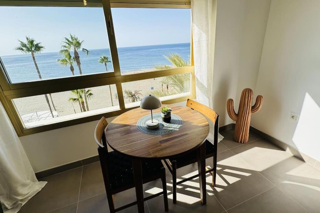 Poseidon -sea Views- *