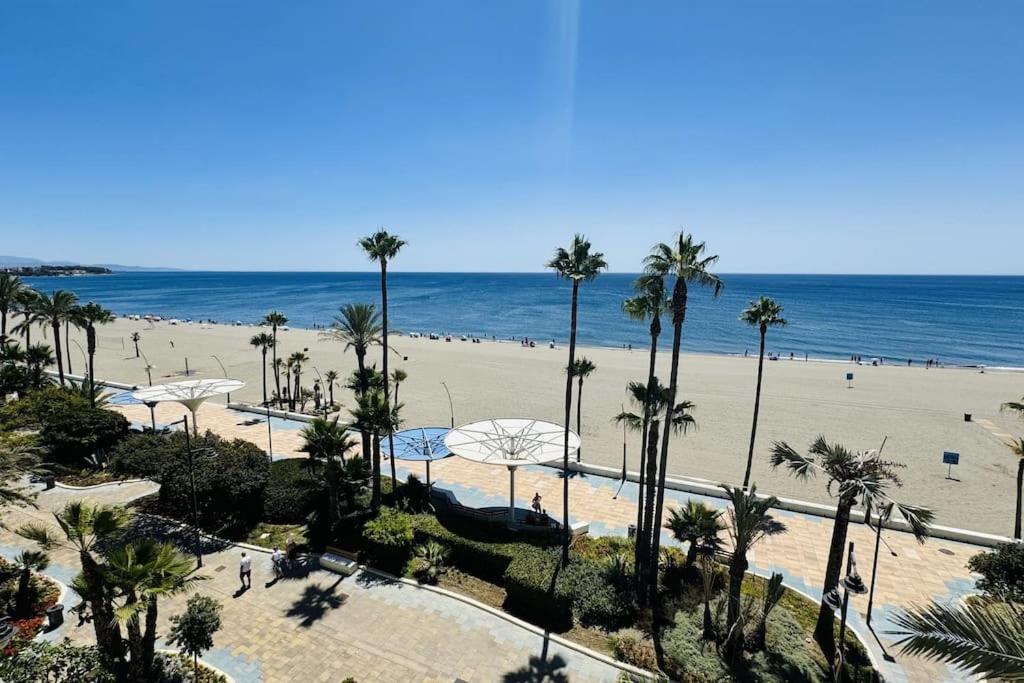 Poseidon -sea Views-
