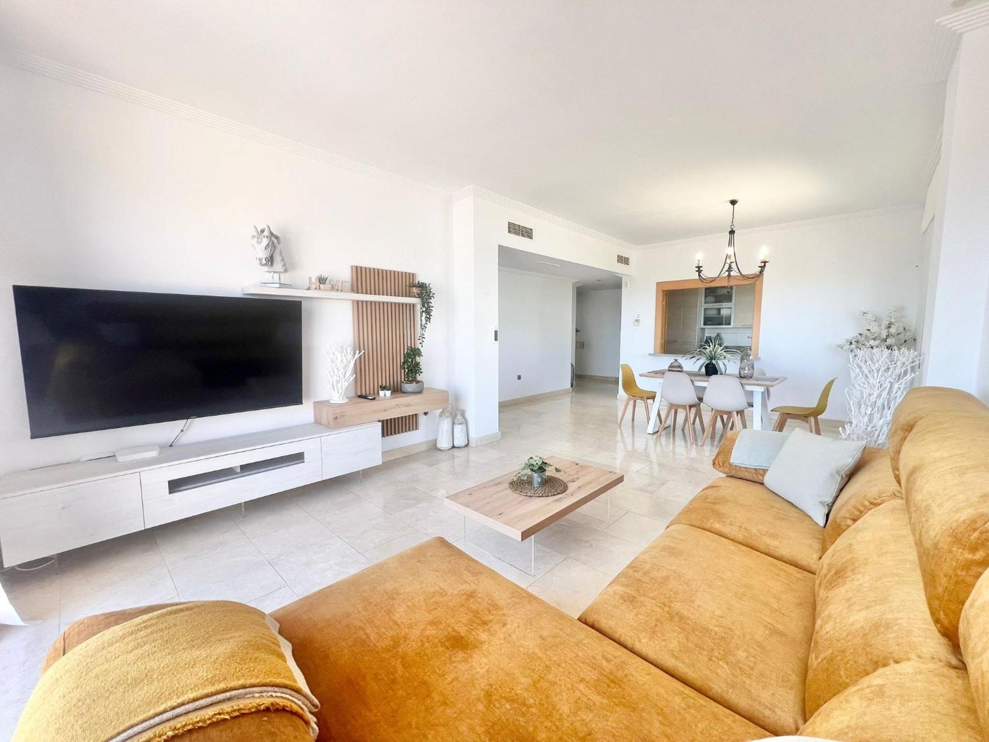 First Class La Resina Golf & Sea, Estepona