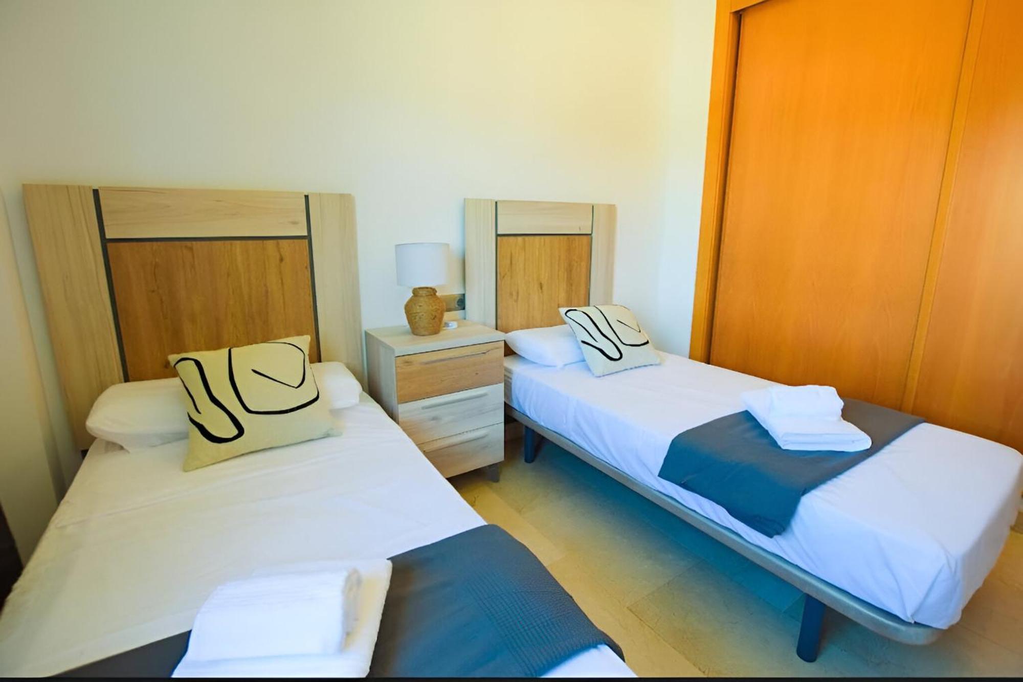 First Class La Resina Golf & Sea, * Estepona
