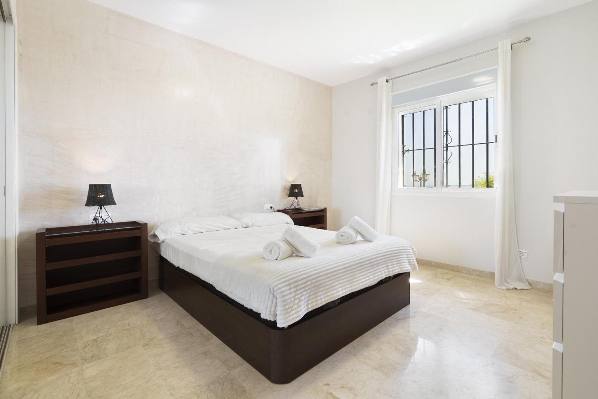 Apartment Frontline 2bed Marina Bay *