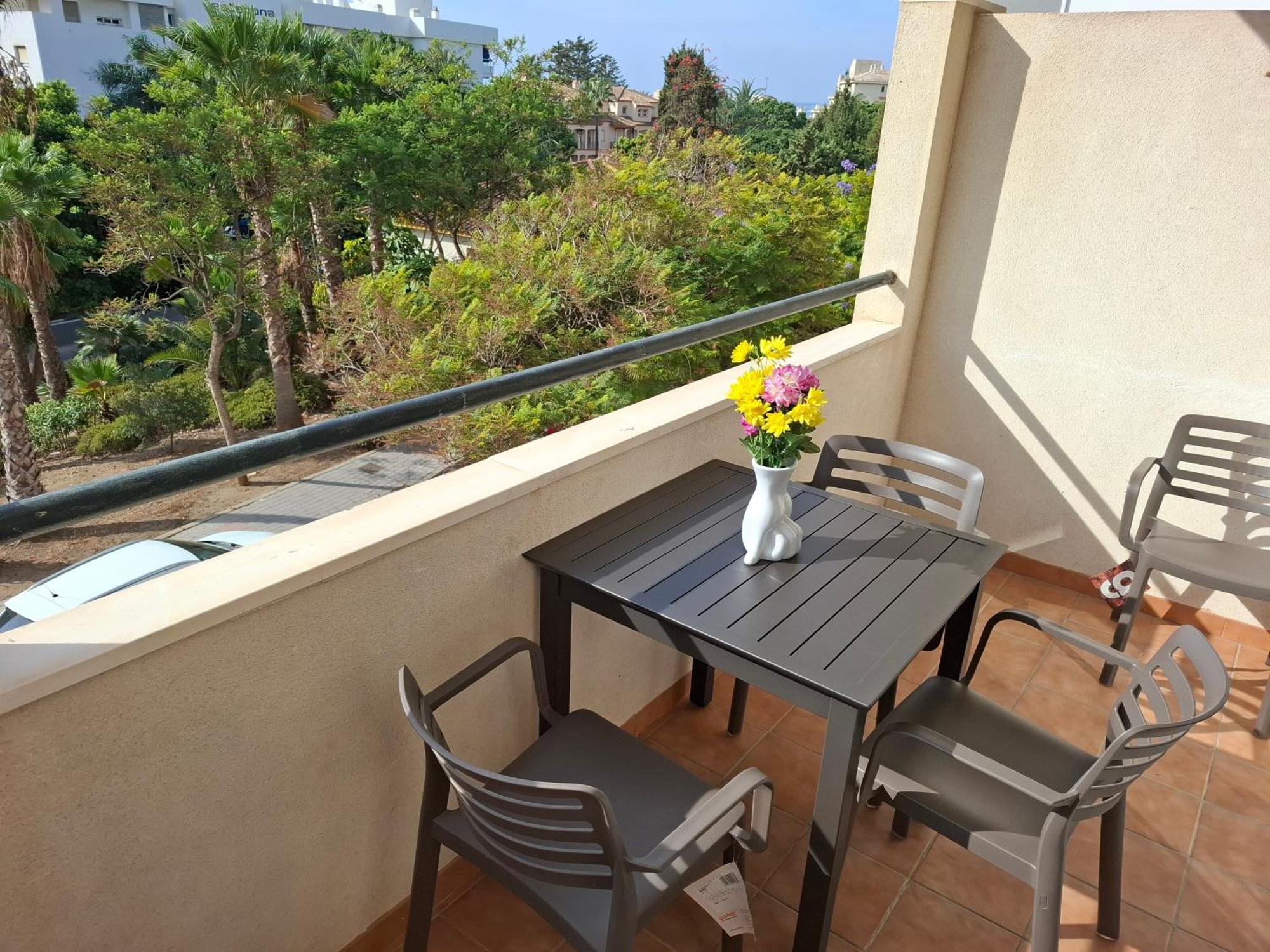 2-bed In Port