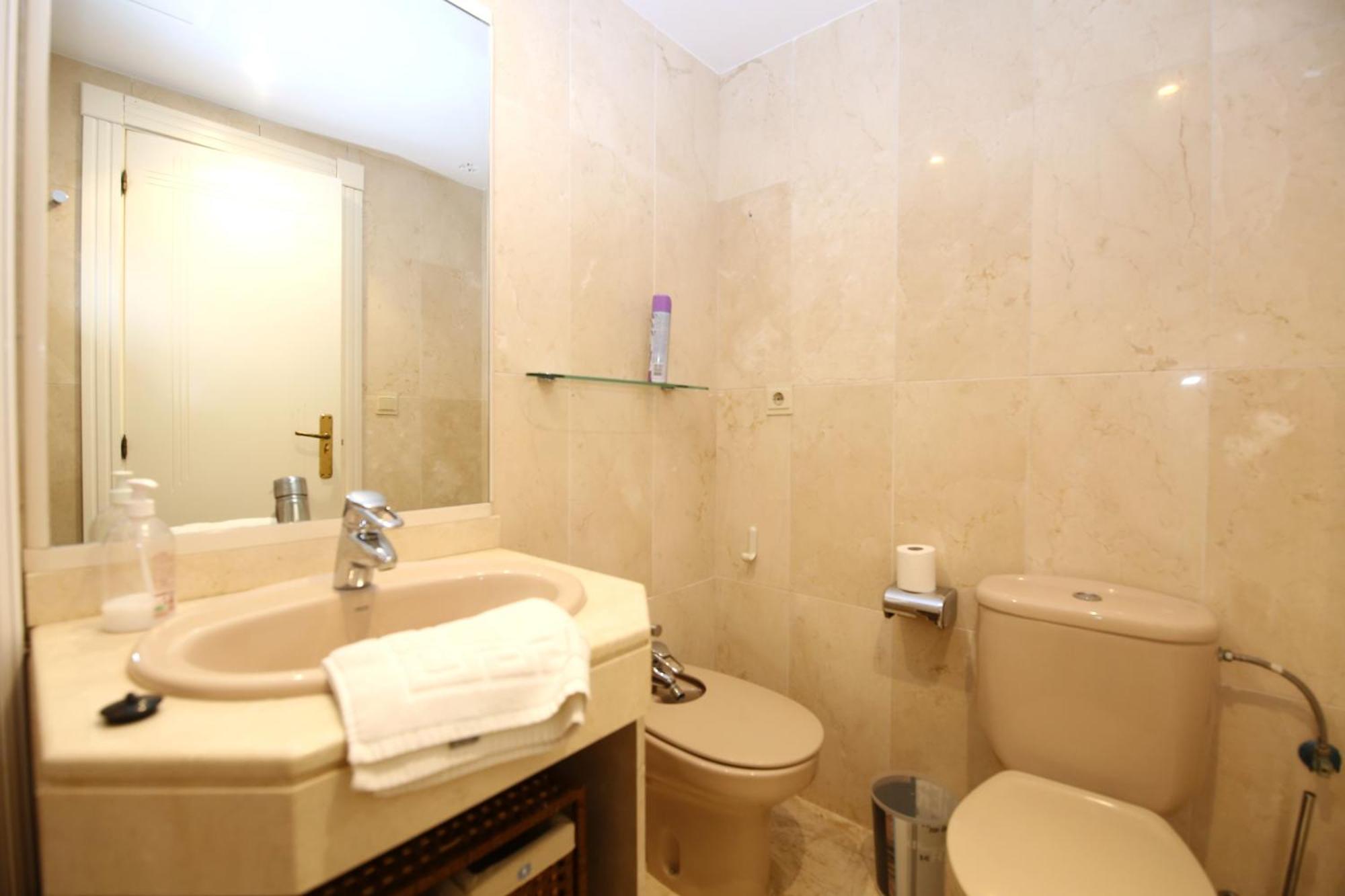 Holiday home East Beachfront Townhouse Lunimar *